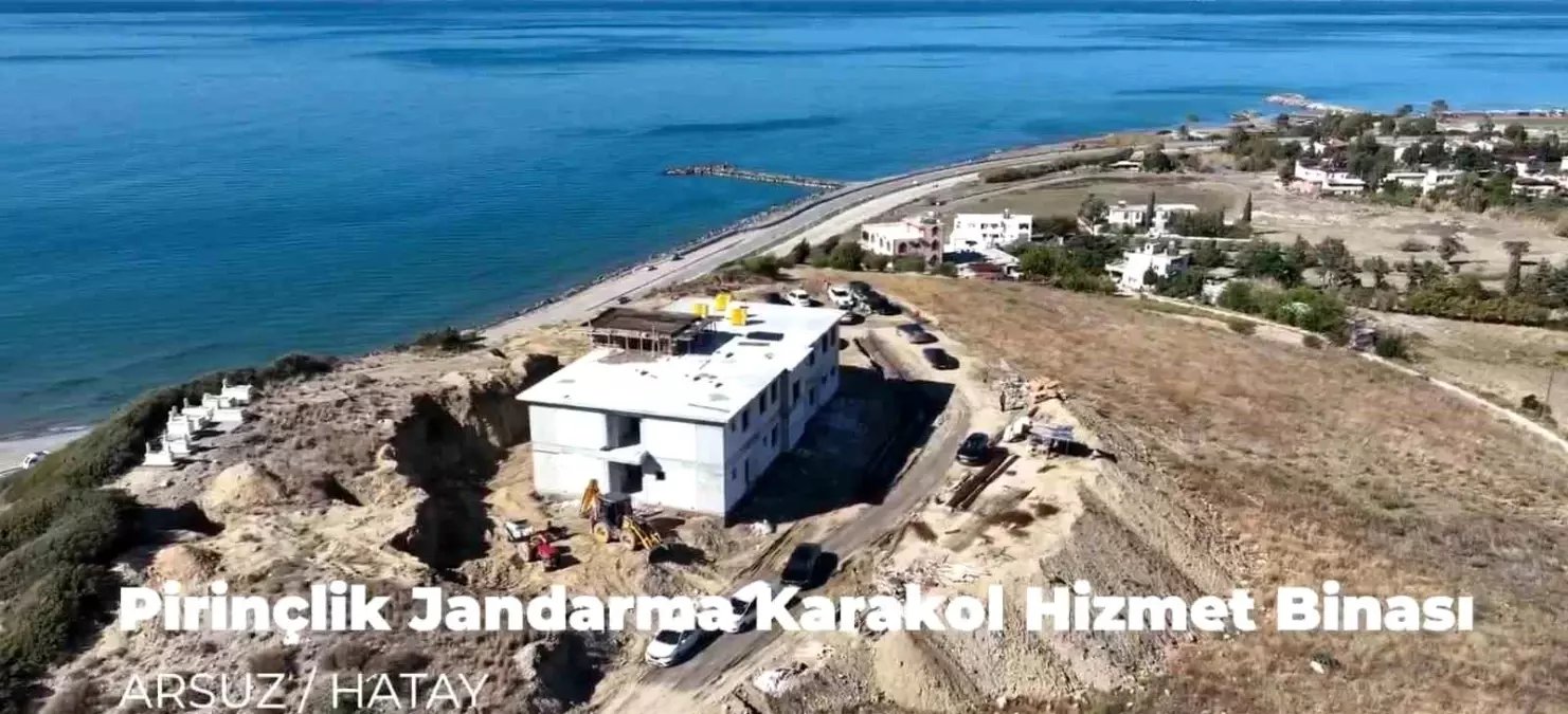 Hatay'ın Arsuz ilçesinde Jandarma Karakolu inşaatı devam ediyor