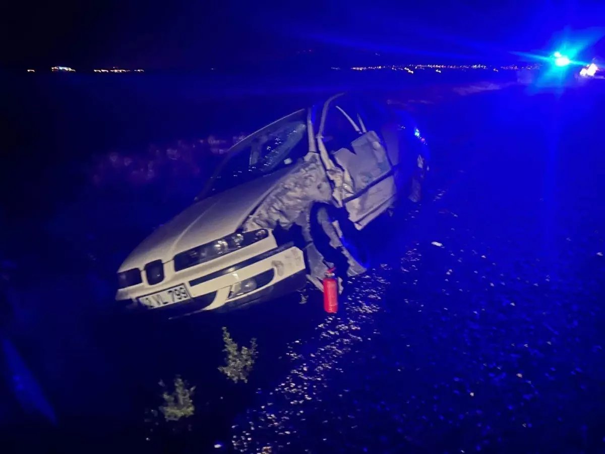 Konya'da Tarım İşçilerini Taşıyan Minibüs ile Otomobil Çarpıştı: 18 Yaralı