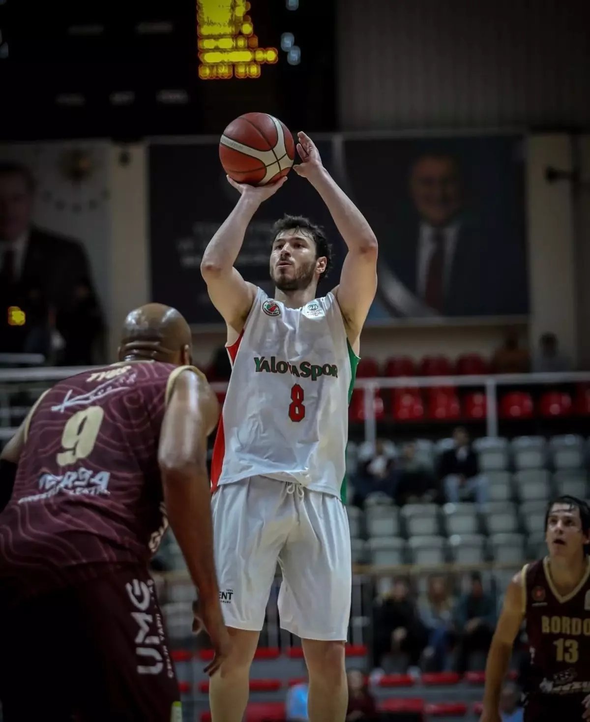 Yalovaspor Basketbol, Parmos Otel Bandırma Bordo'yu 89-83 Mağlup Etti