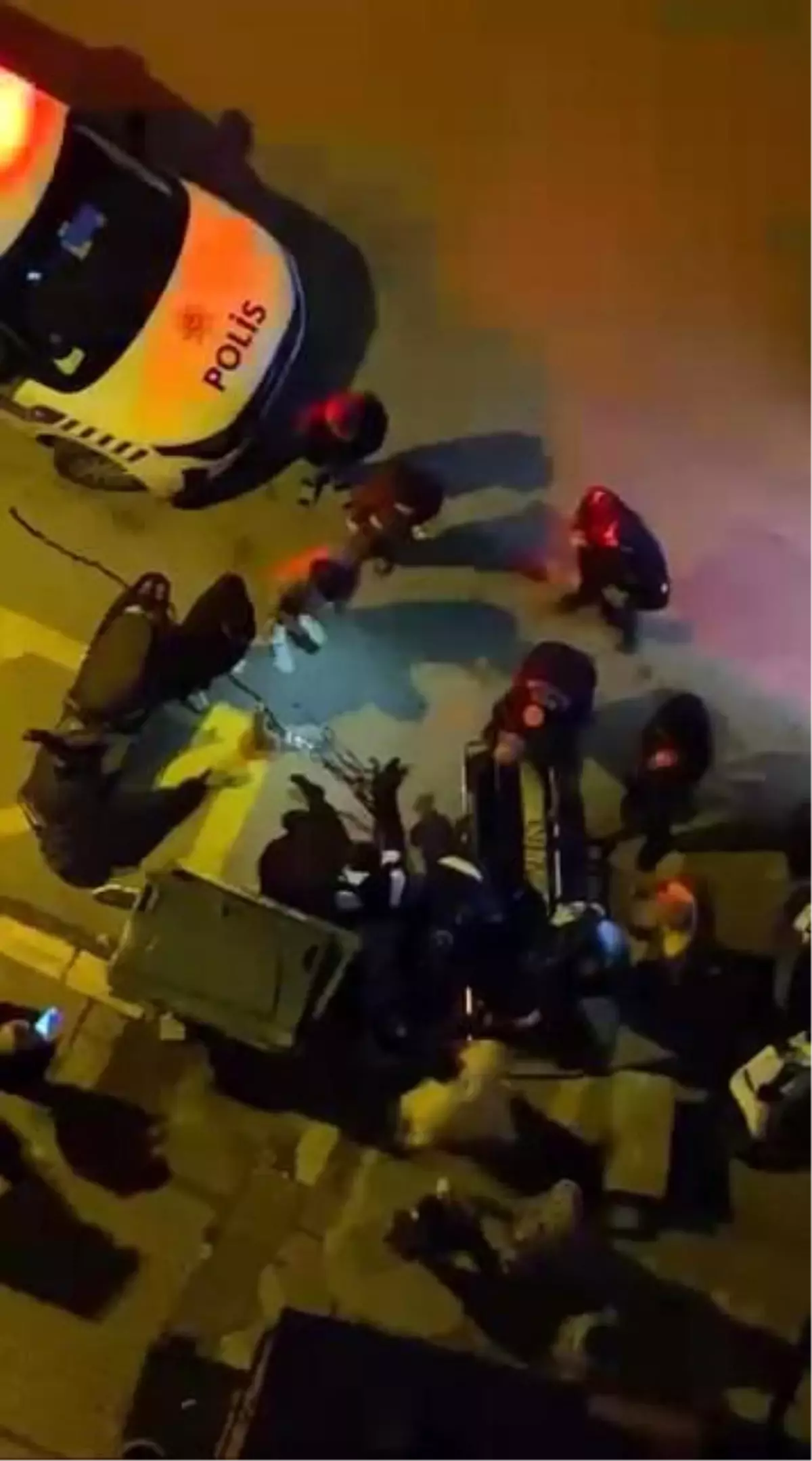 Kocaeli'nde Cadde Ortasında Silahlı Saldırı: Bir Kişi Yaralandı