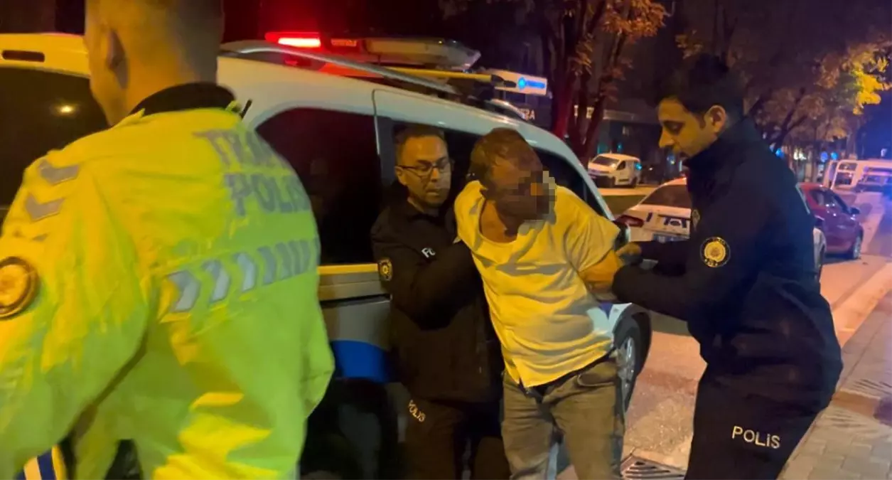 Patlak Lastikle Kaçmaya Çalışan Sürücü, Polise Zor Anlar Yaşattı