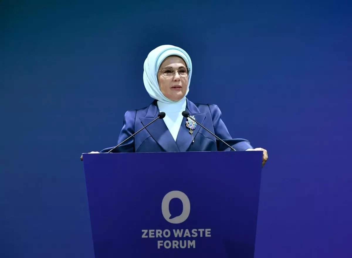 Emine Erdoğan: Kimsenin geride kalmadığı, bir dünya idealimiz var