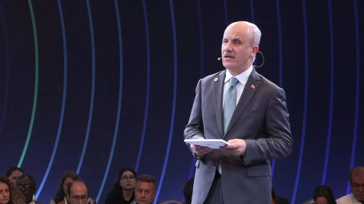 YÖK Başkanı Özvar: Üniversitelerimizde kişi başına düşen doğrudan karbon emisyonu 493 kilogram