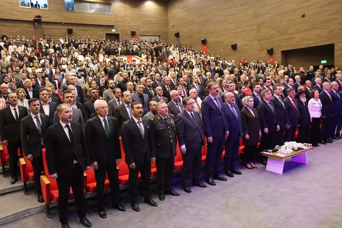 Erzincan'da Uluslararası Sempozyum Başladı