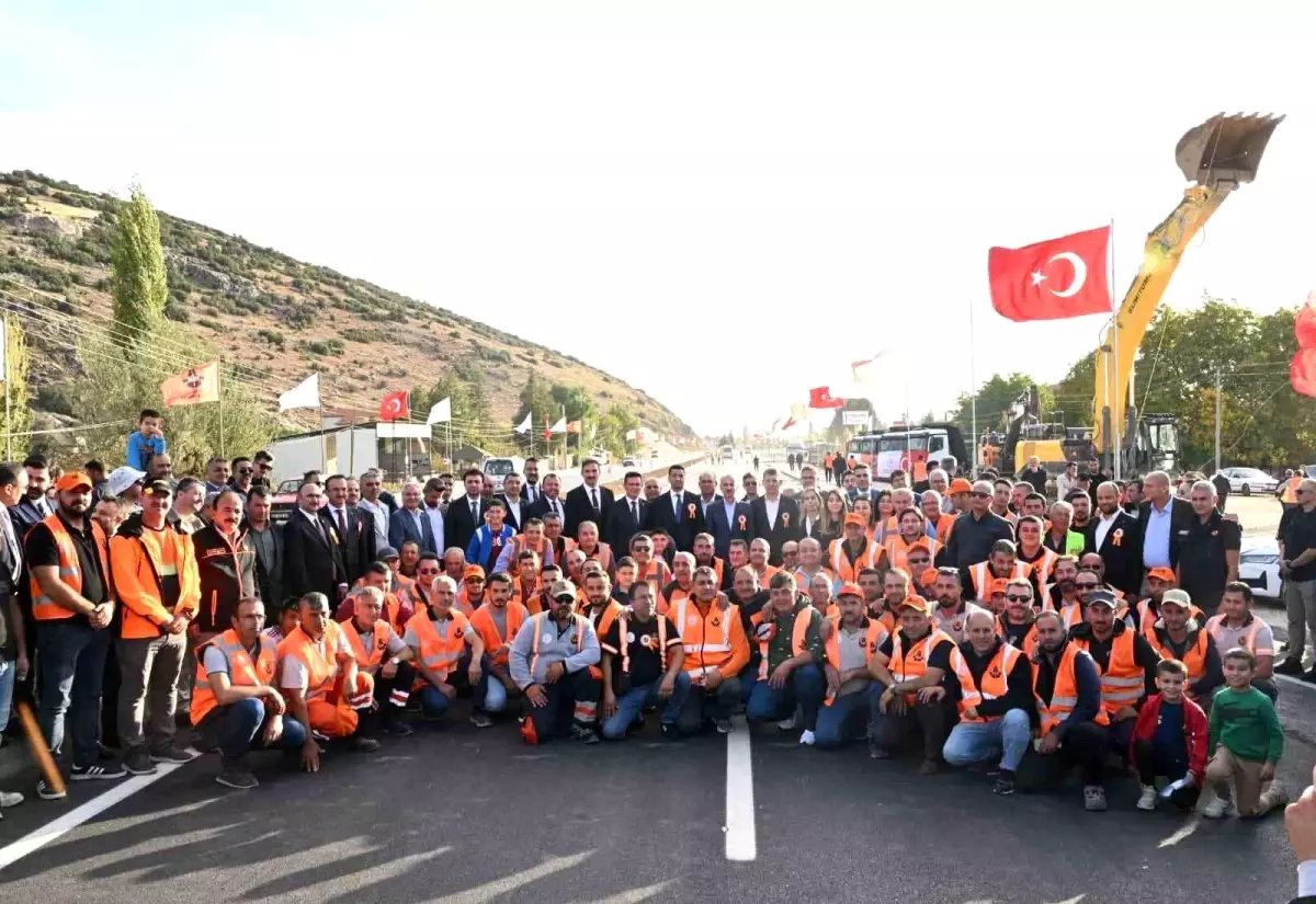 Ulaştırma ve Altyapı Bakanı Uraloğlu: "Tarım, ticaret ve turizme can suyu olacak"