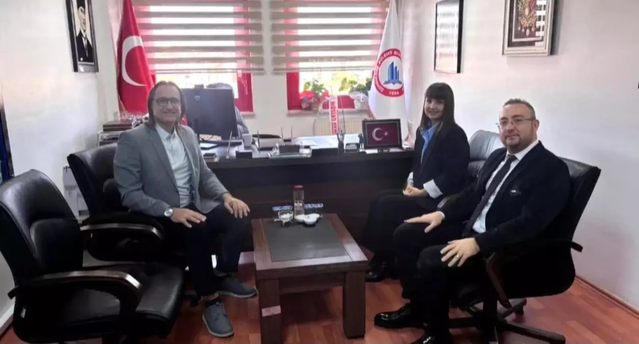 Anadolu Hastanesi ve Bülent Ecevit Üniversitesi Arasında Sağlık İş Birliği