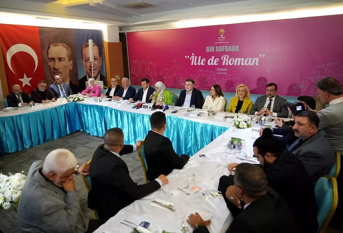 AK Parti Genel Başkan Yardımcısı Belgin Uygur, İzmir'de konuştu Açıklaması