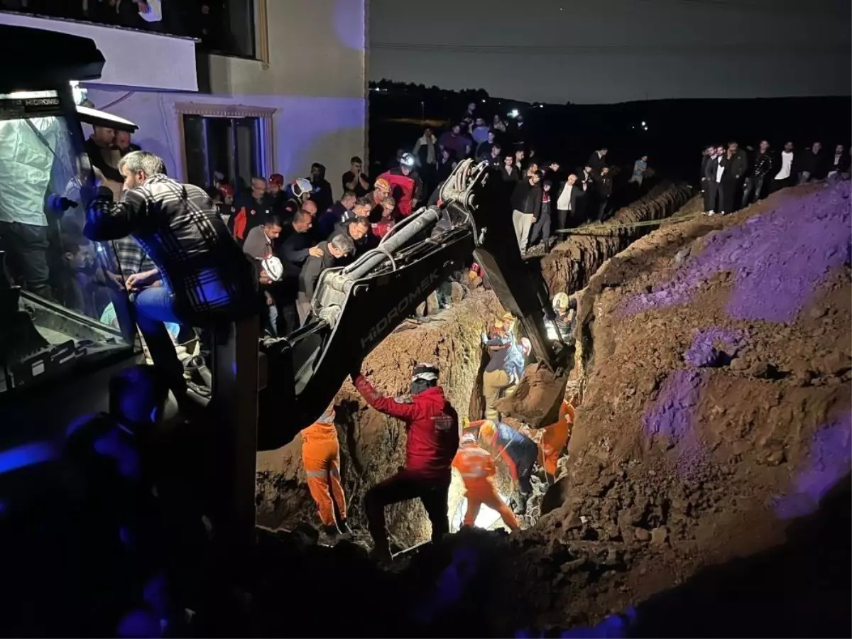 Bursa'da Kanalizasyon Çalışmasında Göçük: İki Kardeş Hayatını Kaybetti