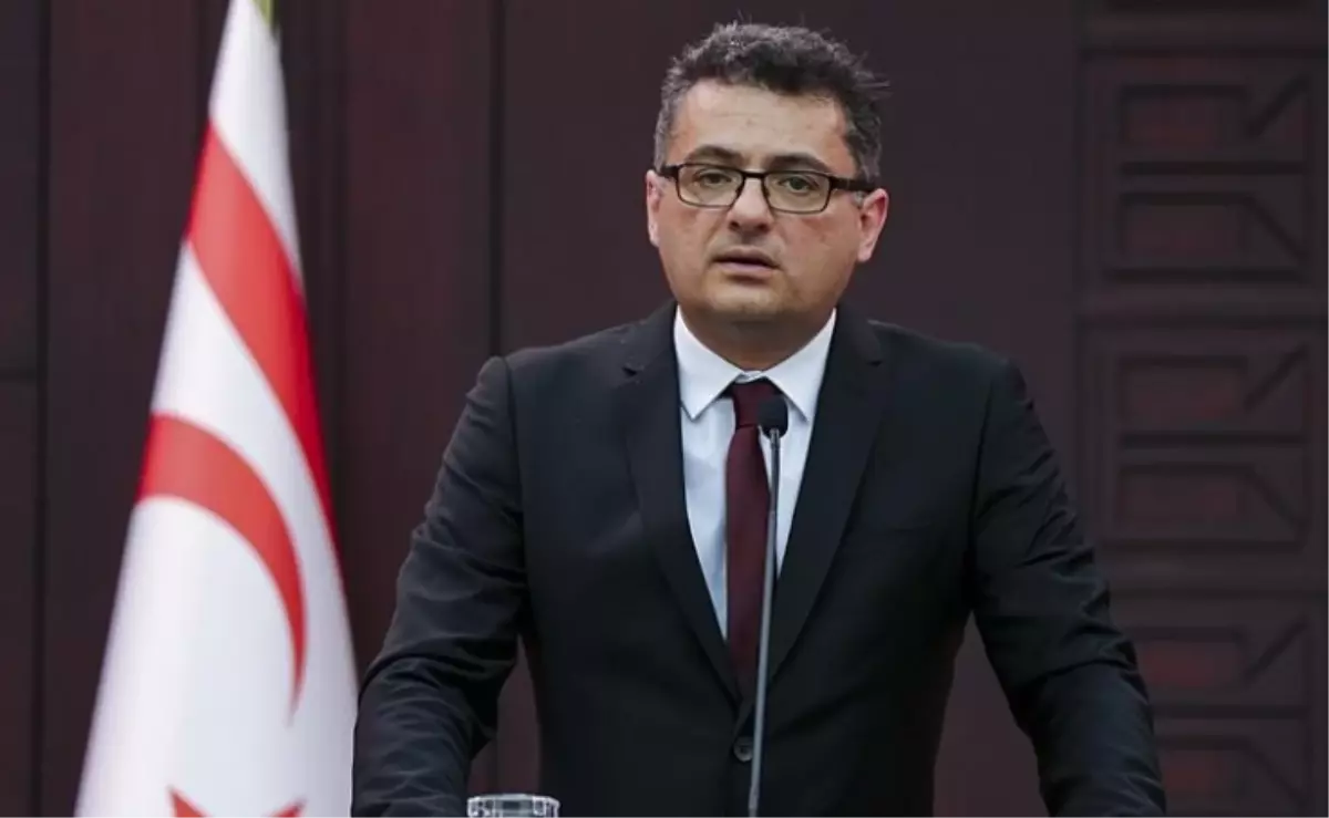 Tufan Erhürman federasyonu mu savunuyor, iki devletli çözümü mü savunuyor?