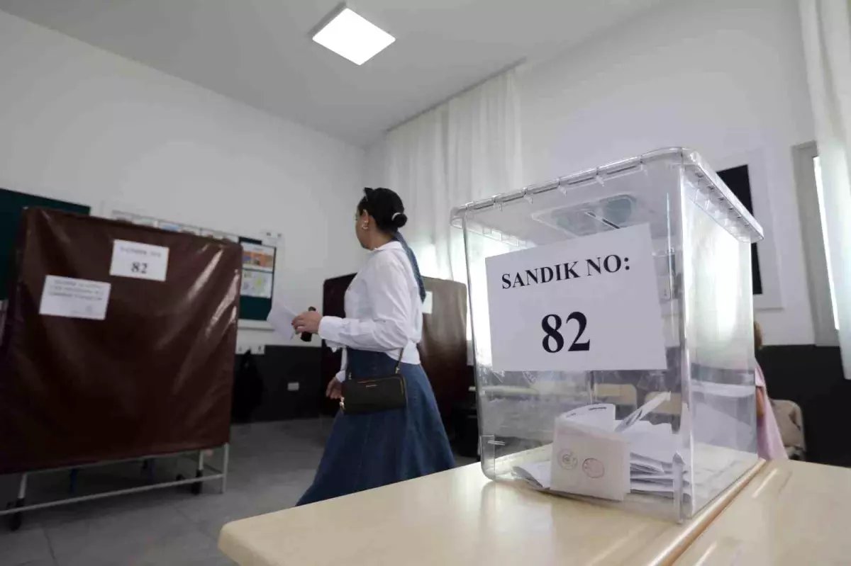 KKTC'de Cumhurbaşkanlığı Seçiminde Oy Verme İşlemi Sona Erdi