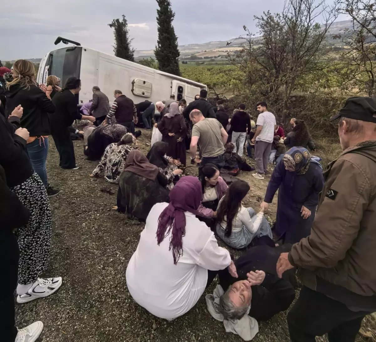 Denizli'de Otobüs Kazası: 1 Ölü, 32 Yaralı