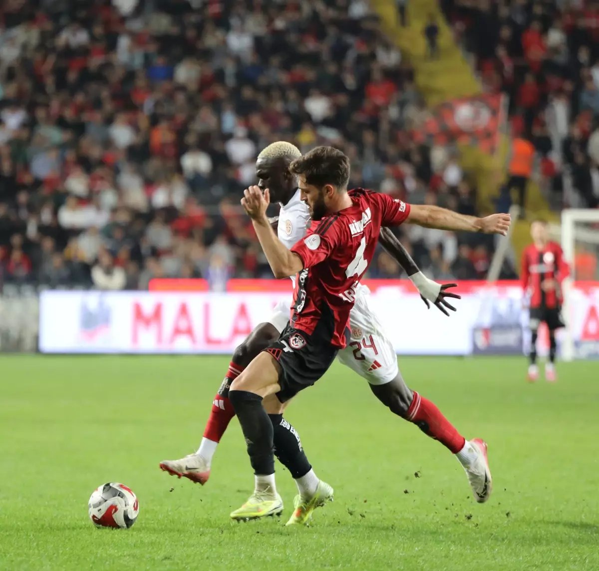 Gaziantep FK, Antalyaspor'u 3-2 Mağlup Etti