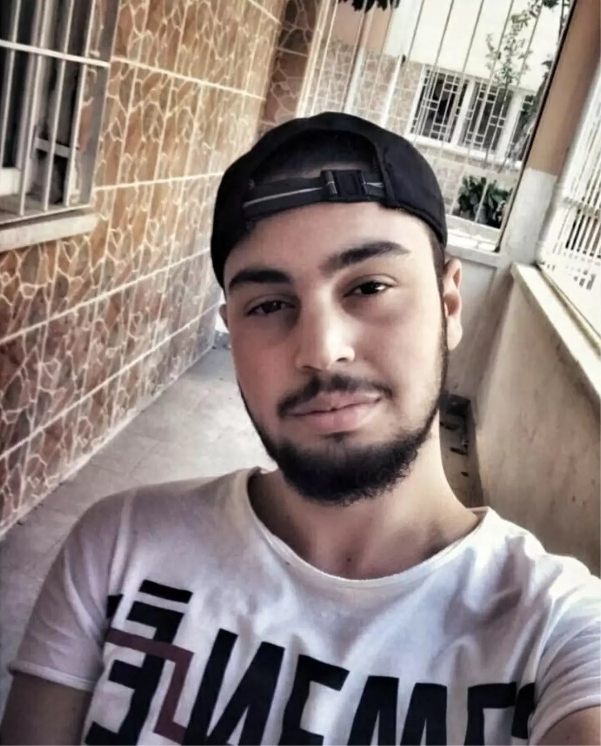 Düğün Konvoyunda Kaza: Genç Sürücü Hayatını Kaybetti