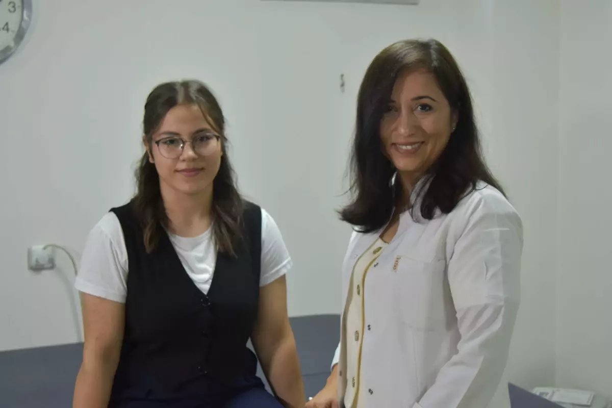Genetik Hastalık Miyotoni Konjenita ile Mücadele Eden Genç Kız Başarı Hikayesini Paylaştı