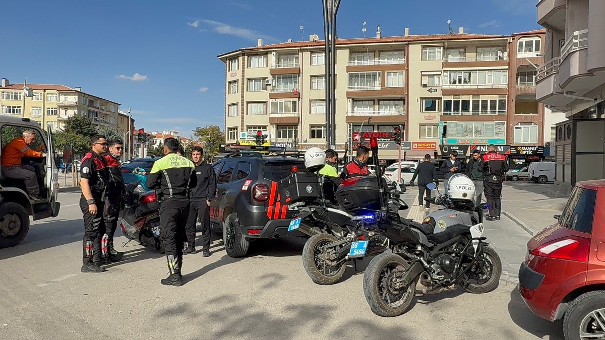 Aksaray'da ehliyetsiz arkadaşına motosikleti veren sürücü, polise yalvardı: Vallahi çok borcum var