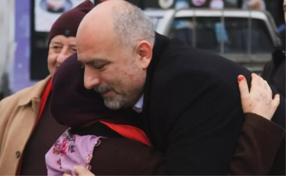 Hopa belediye başkanı hangi partiden?