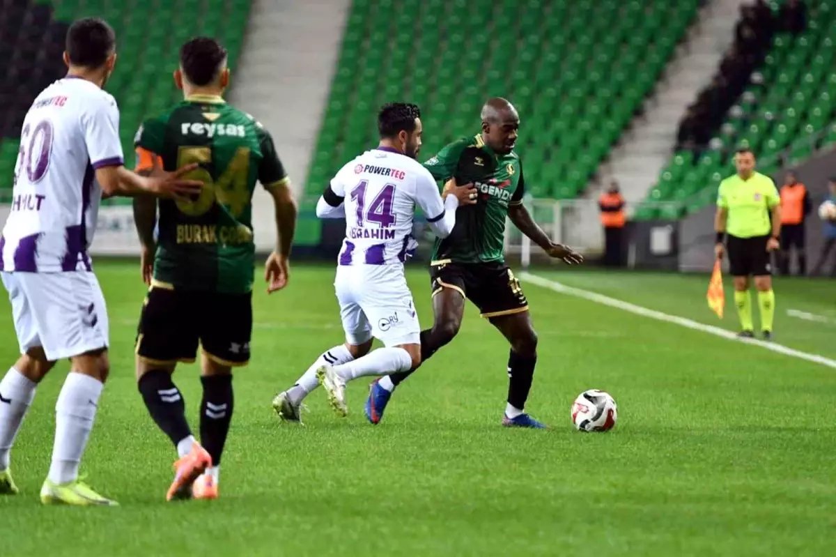 Sakaryaspor, Keçiörengücü'nü 1-0 mağlup etti