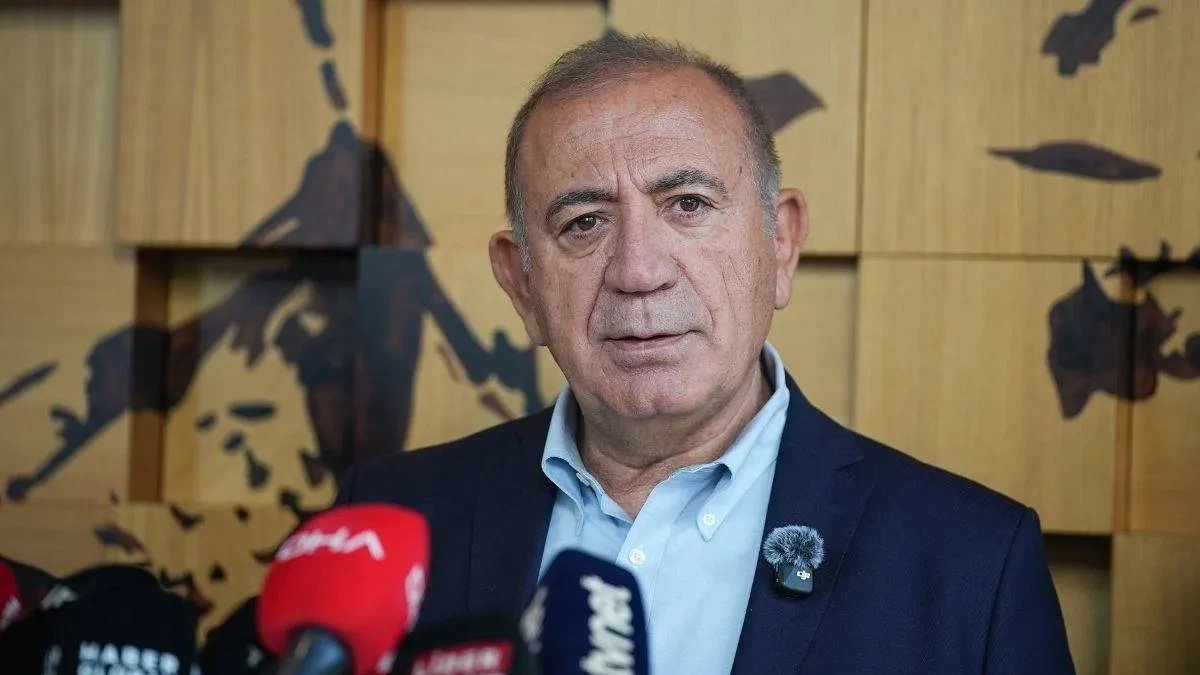 Gürsel Tekin: CHP’de resmen zenciyim, beni asıl engelleyen Ekrem İmamoğlu’dur