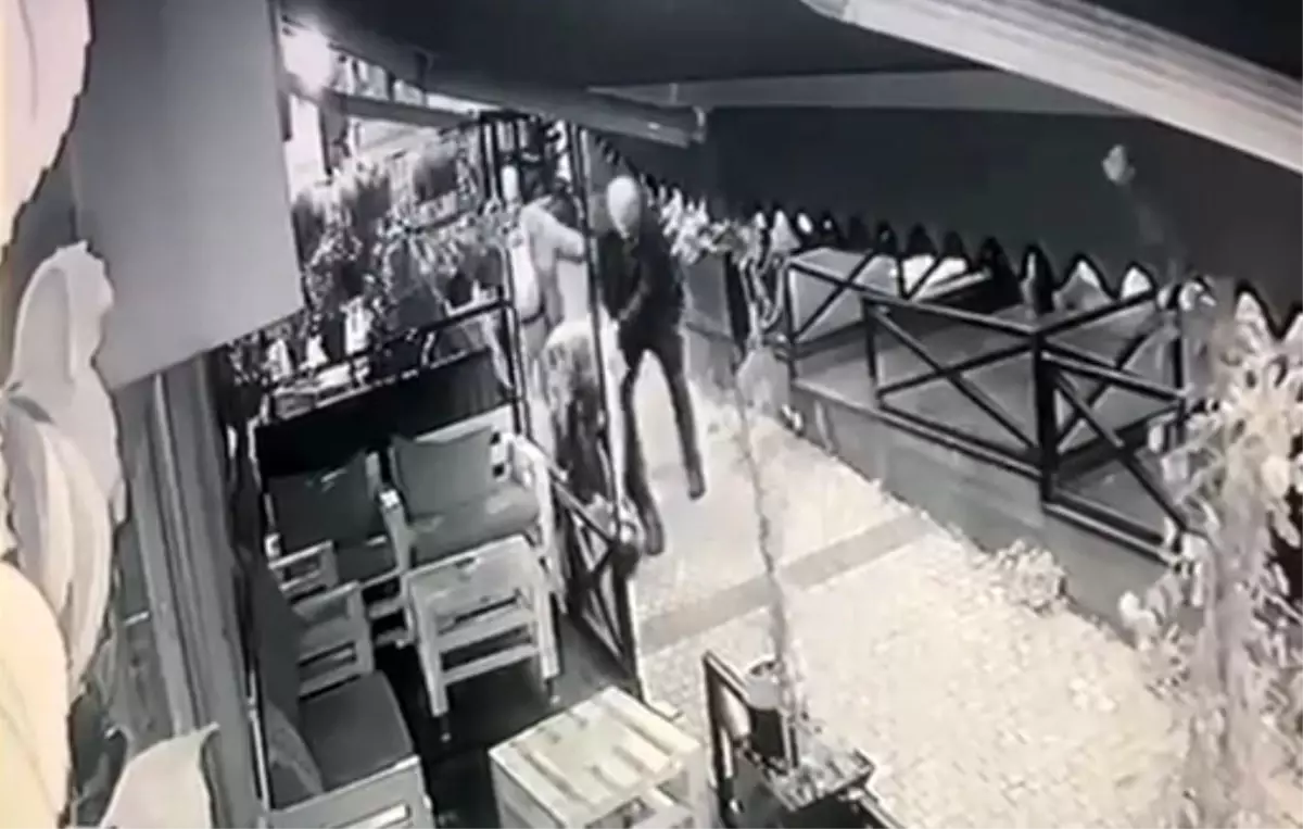 Bursa'da Alkollü Saldırgan Rastgele Ateş Açtı: 4 Yaralı