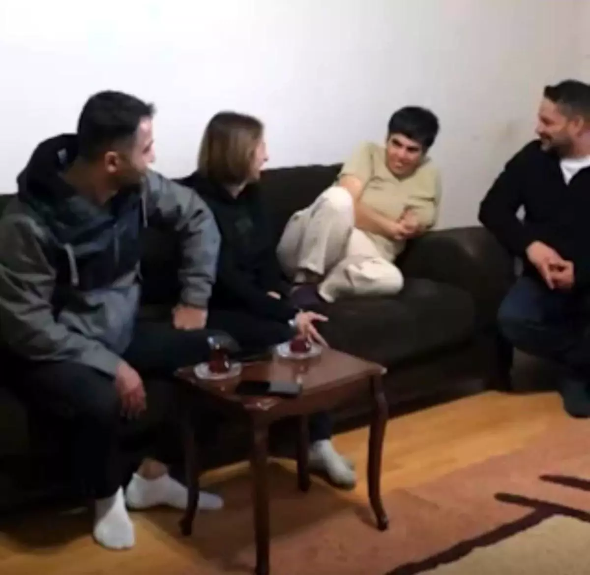 MHP'li Vekil, Zihinsel Engelli Fatma Yılmaz'ın Umre Hayalini Gerçekleştirdi