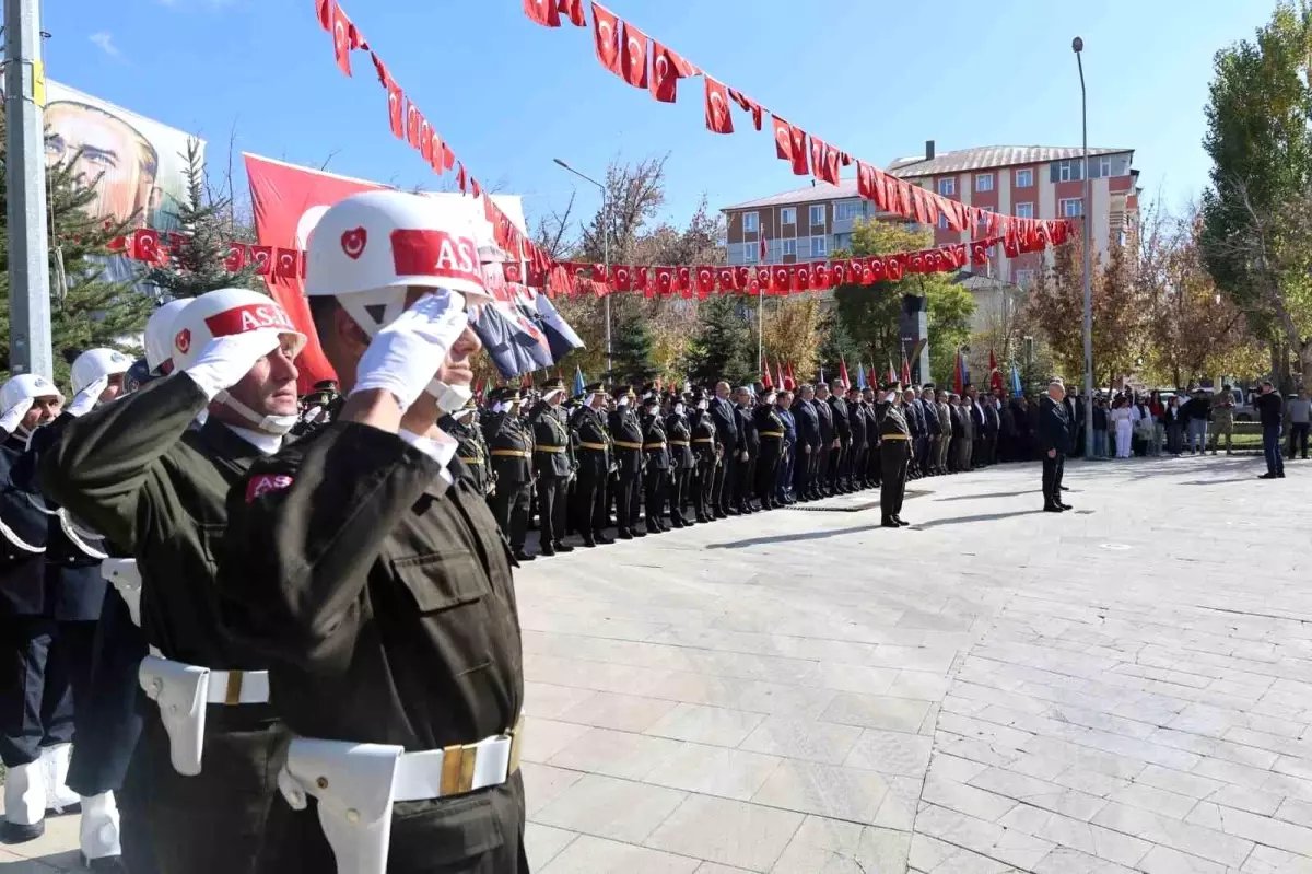 Cumhuriyetin 102. Yıl Dönümü Töreni Ağrı'da Kutlandı