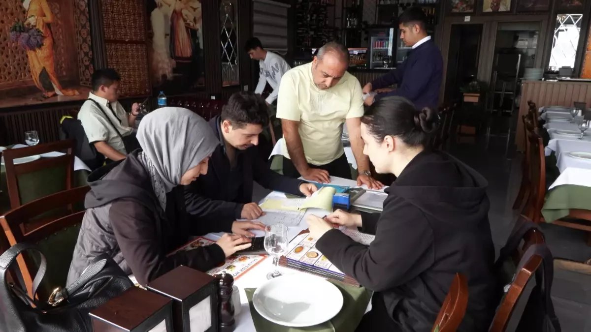 Alman Turistlerin Restoranda Ödedikleri Fiyat Sosyal Medyayı Kızıştırdı