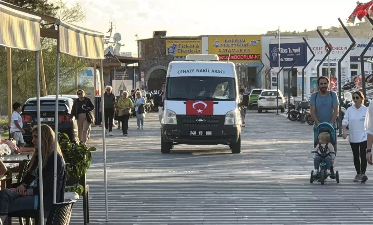 Bodrum'da Düzensiz Göçmen Botu Faciasında 10 Tutuklama