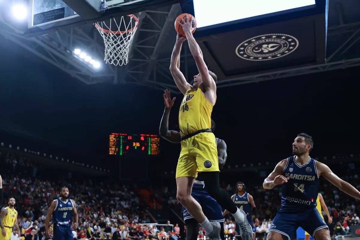 Mersin Spor, Karditsa İaponik'i 81-73'le Geçti