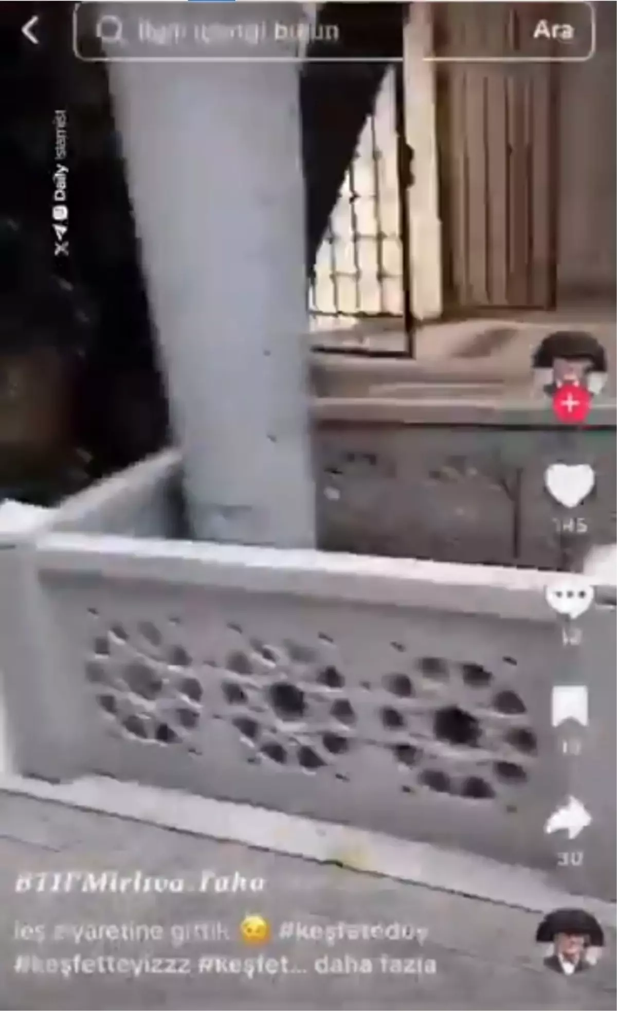 Kadir Mısıroğlu'nun mezarının başında İzmir Marşı çaldı