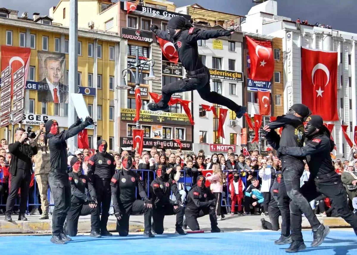 Kastamonu'da Cumhuriyet Bayramı Coşkuyla Kutlandı