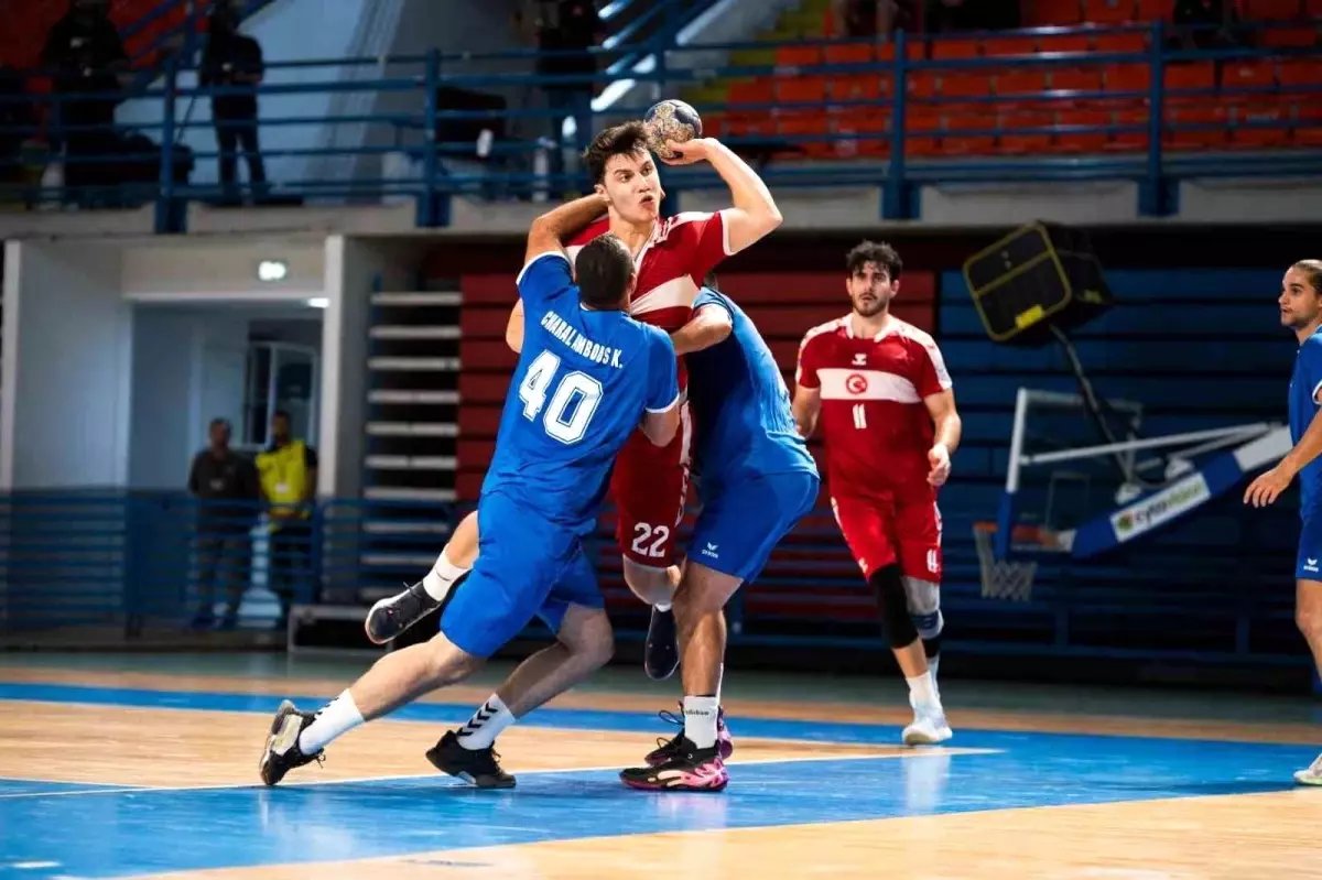 A Milli Hentbol Takımı, Güney Kıbrıs Rum Kesimi'ni Mağlup Etti