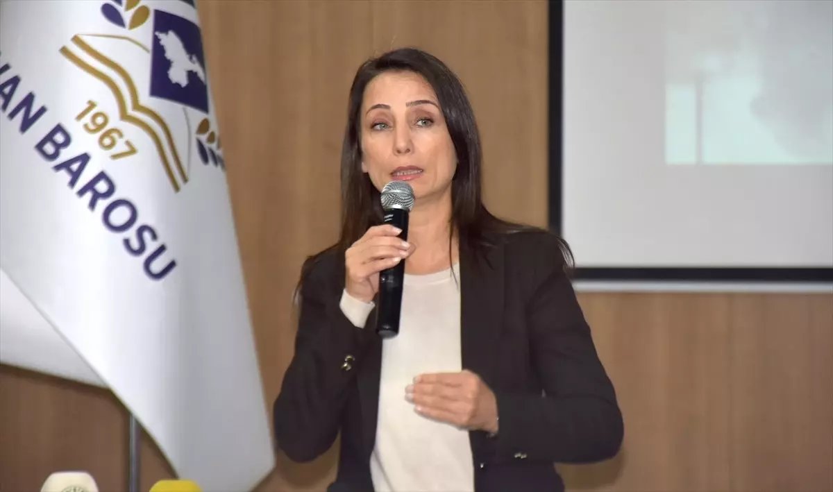 Hatimoğulları: Kürt Sorunu Kalıcı Barış ve Demokrasi ile Çözülmeli