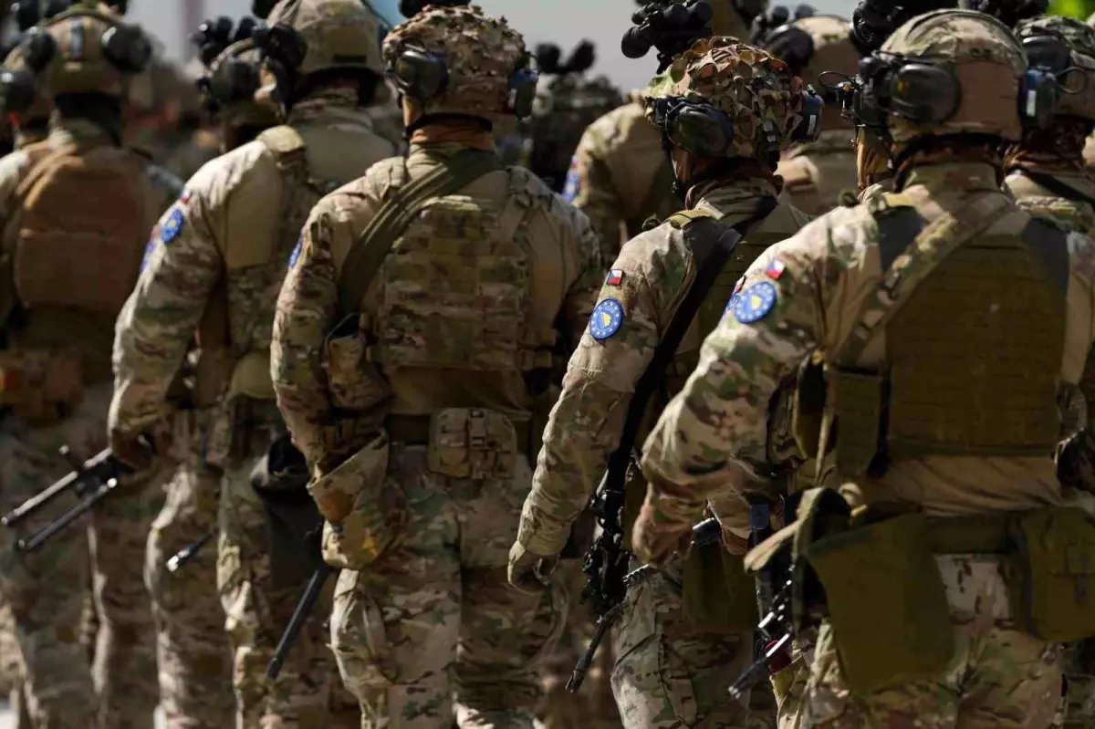 BM Güvenlik Konseyi, EUFOR'un Görev Süresini 1 Yıl Uzattı