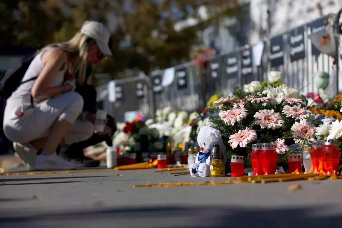 Sırbistan'da Facianın Yıldönümünde Büyük Protesto