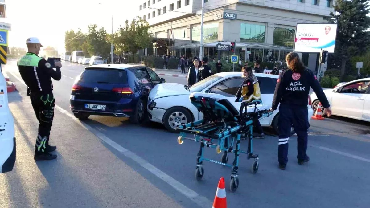 Malatya'da Trafik Kazası: 1 Yaralı