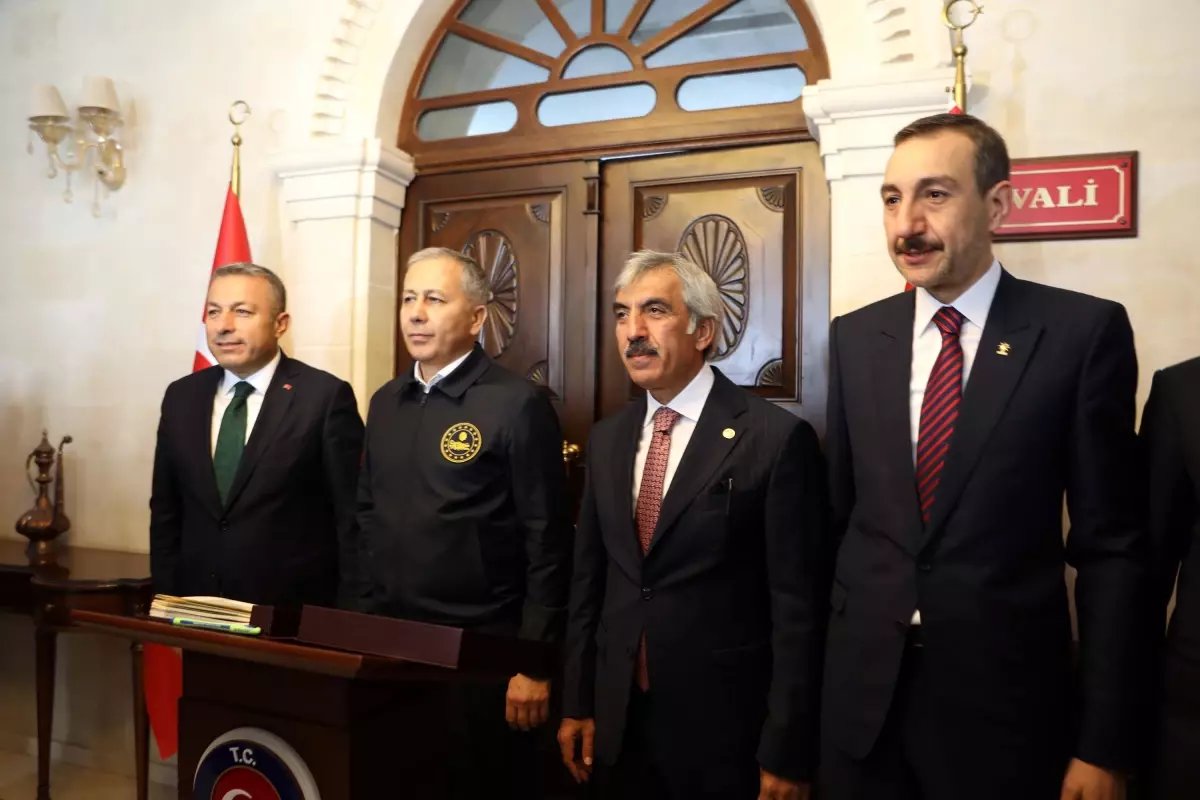 Bakan Yerlikaya Kilis'te Esnafı Ziyaret Etti