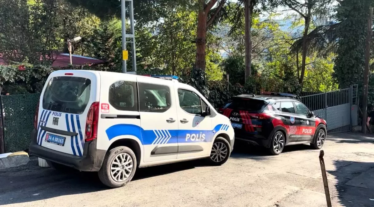 İstanbul'da İki Çocuk Annesi Kadın ve Erkek Sirahı Başından Vurulmuş Bulundu