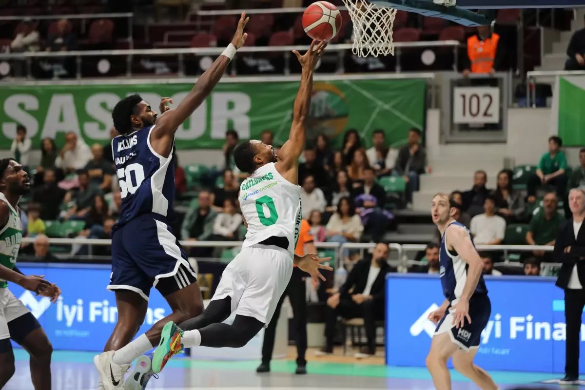 Bursaspor Basketbol, Bahçeşehir Koleji'ne Yenildi