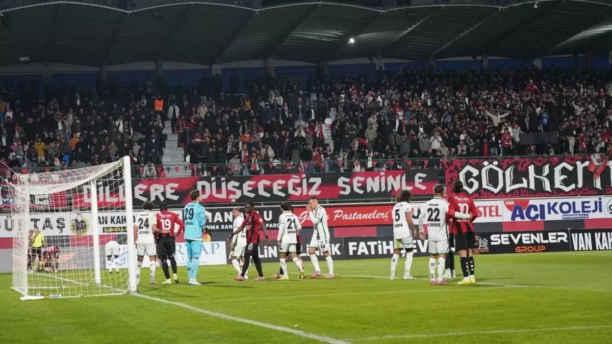 Van Spor FK, Sakaryaspor'u 3-2 Mağlup Etti