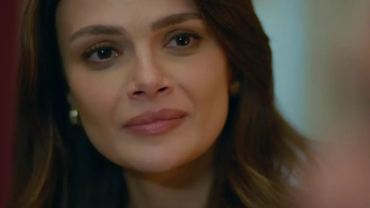 Sezen Aksu'dan Uzak Şehir'e Yeni Şarkı: Çek Tetiği