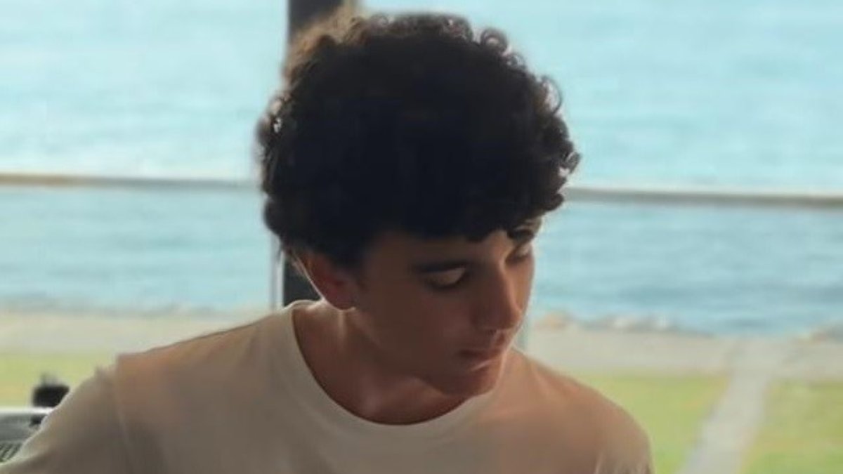 İzmir'de cadılar bayramı kutlamasında alkol alan çocuk hayatını kaybetti