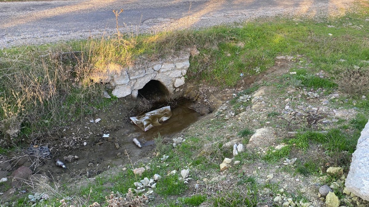 Çanakkale’de boş arazide yeni doğmuş bebek cesedi bulundu
