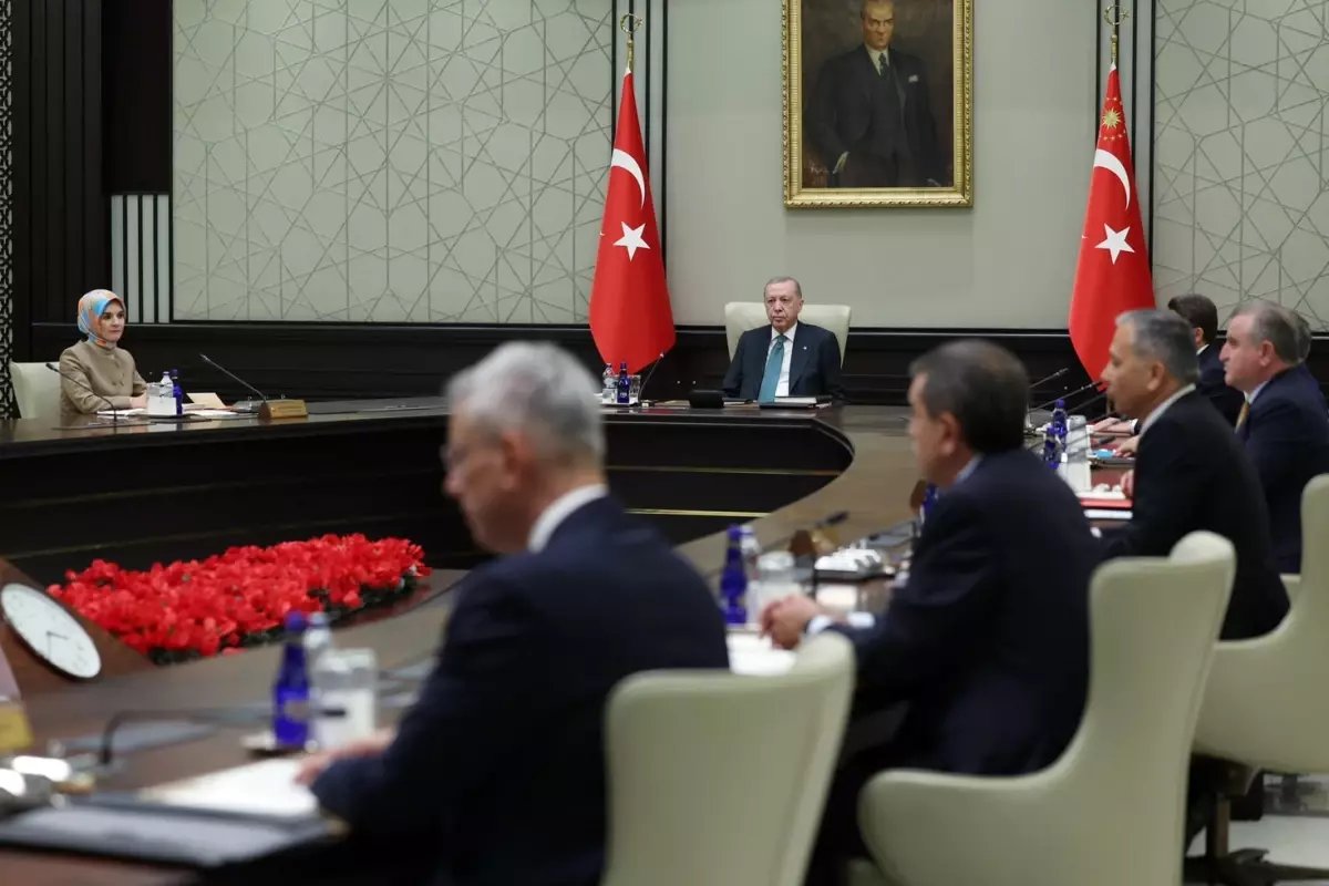 Kabine'nin ardından Cumhurbaşkanı Erdoğan'dan açıklamalar