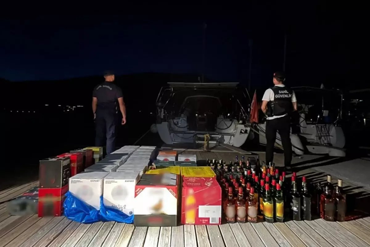 Marmaris'te Kaçak İçki, Uyuşturucu ve Silah Operasyonu