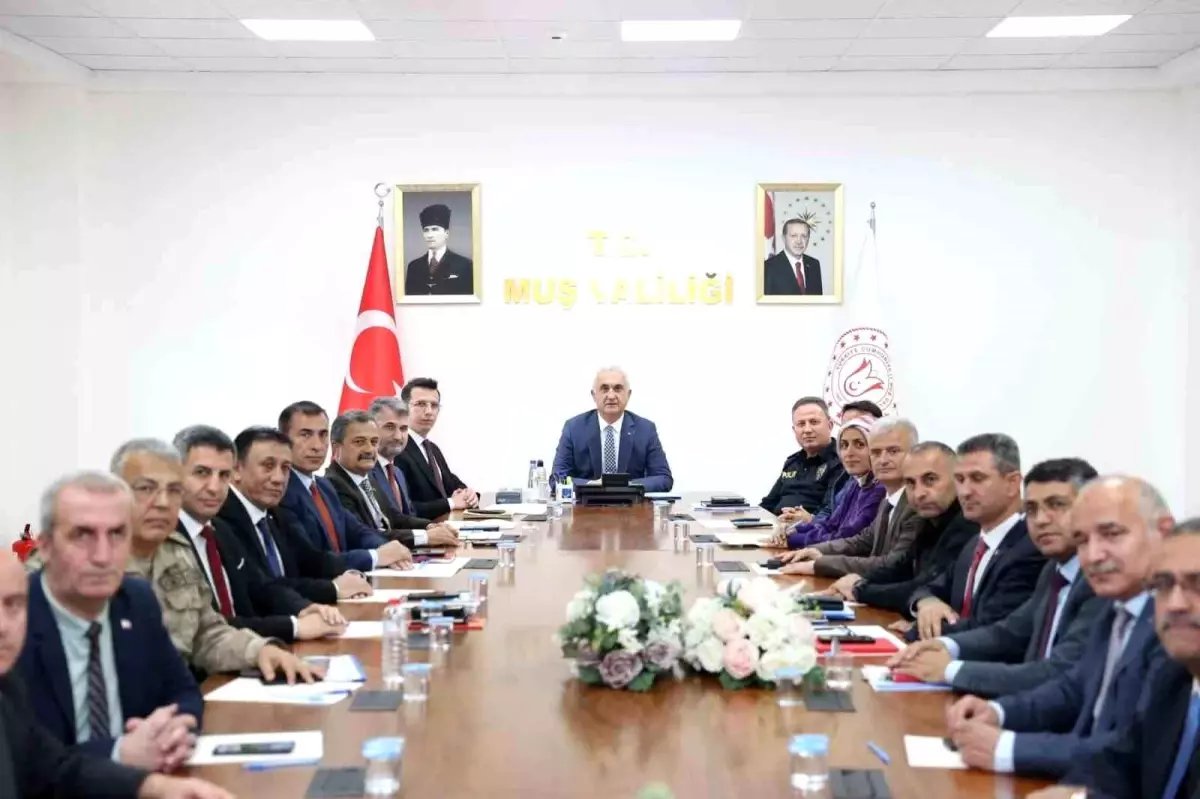 Muş'ta Ailenin Korunması ve Kadının Güçlendirilmesi Toplantısı