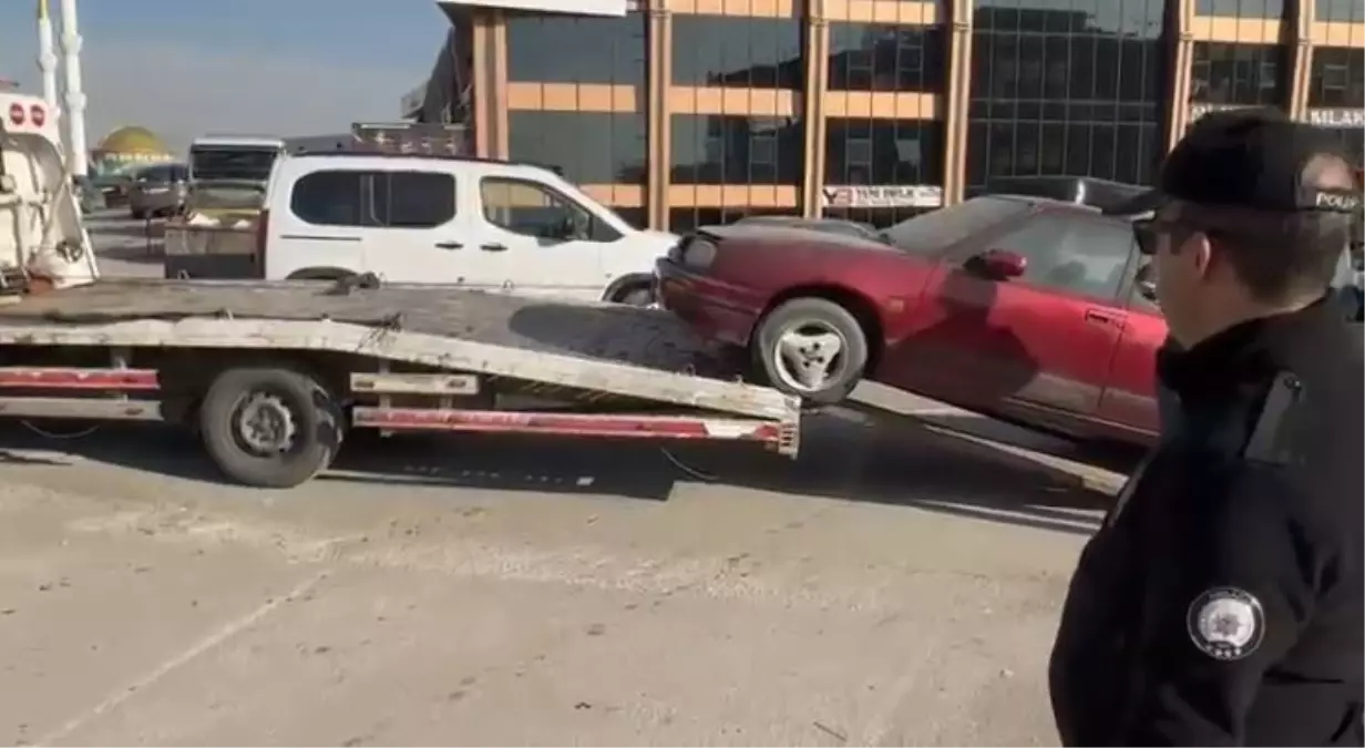 Ankara'da Atıl Araçlar Kaldırılıyor