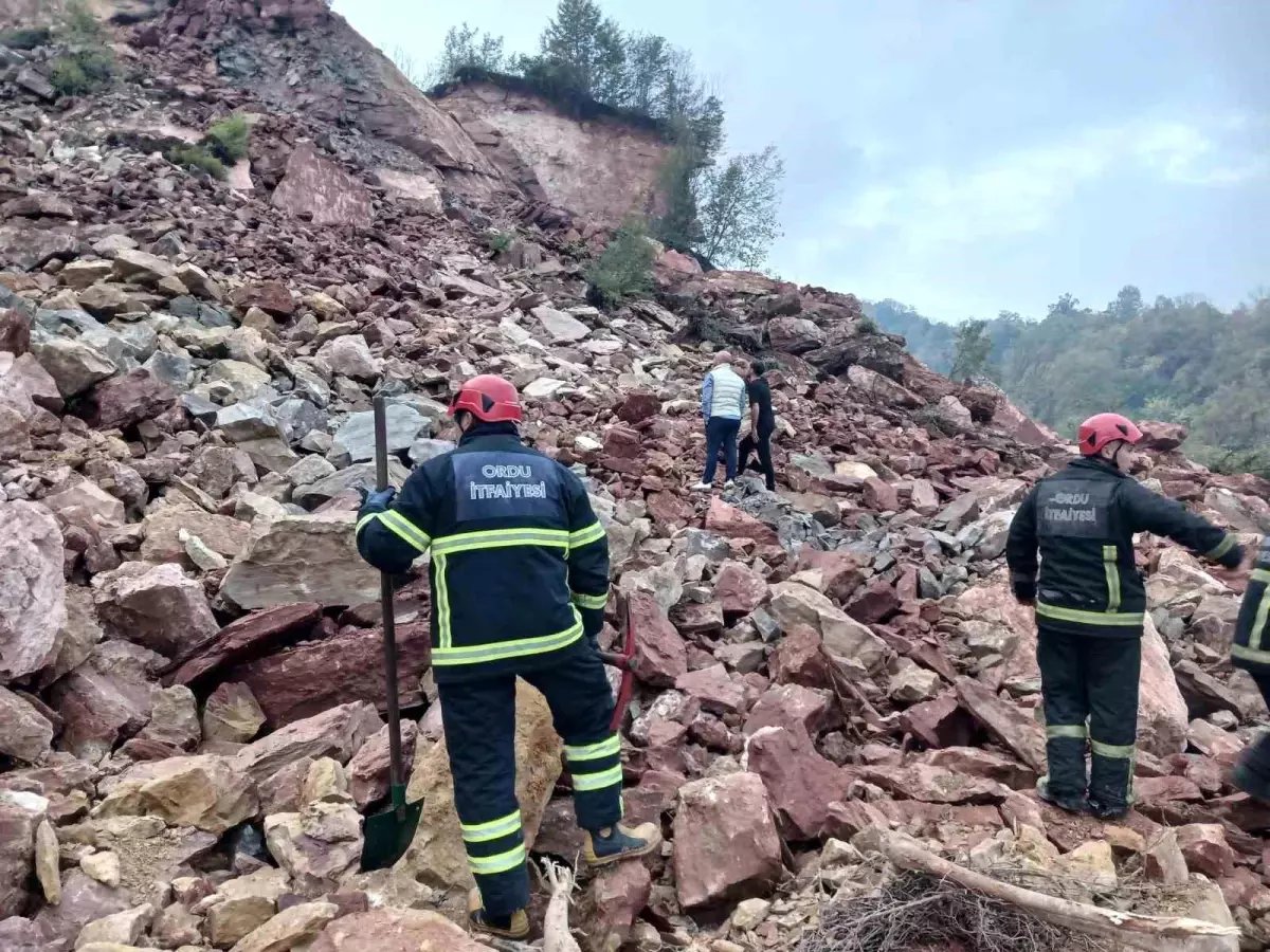 Ordu'da Taş Ocağında Göçük: İki Kişi Enkaz Altında