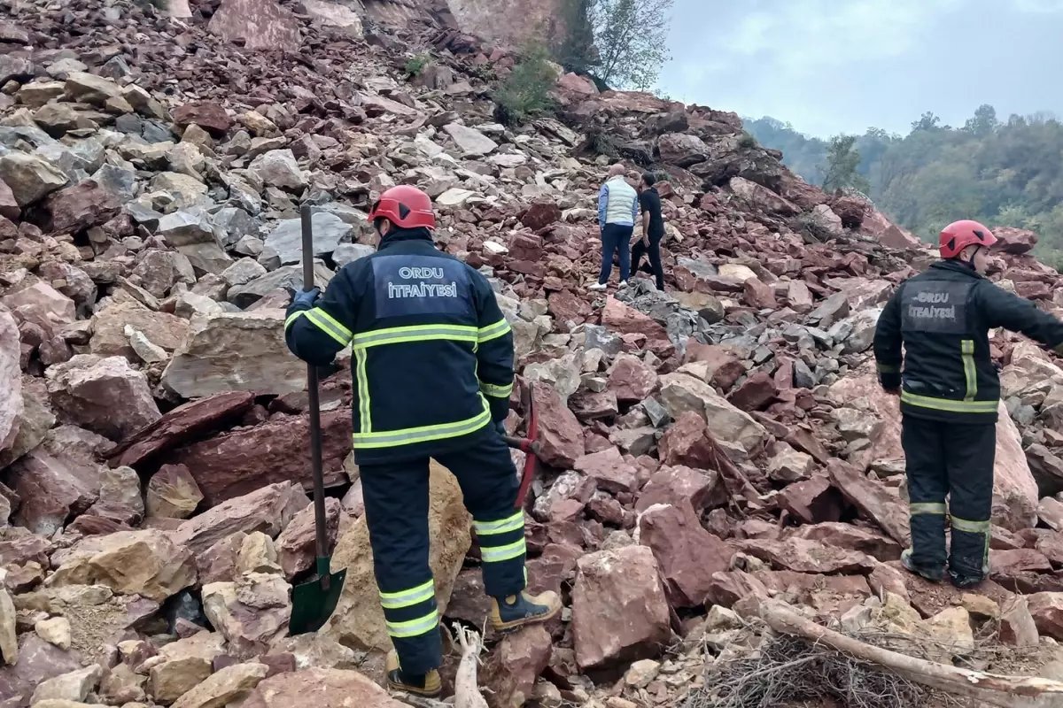 Ordu'da taş ocağında göçük: 2 işçi enkaz altında