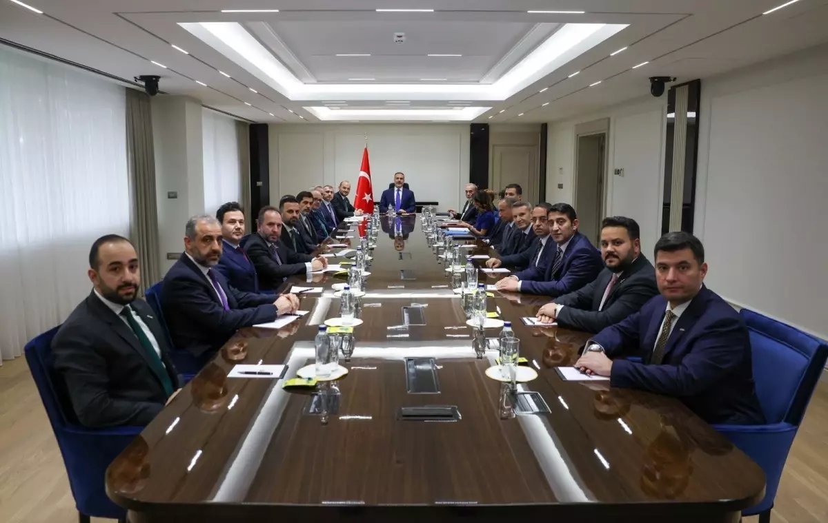 Hakan Fidan, MÜSİAD Heyetini Kabul Etti