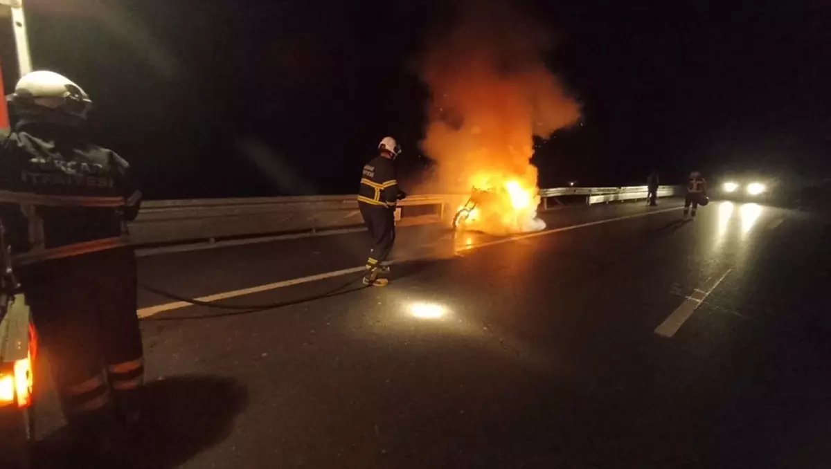Tokat'ta Seyir Halindeki Motosiklet Alev Aldı
